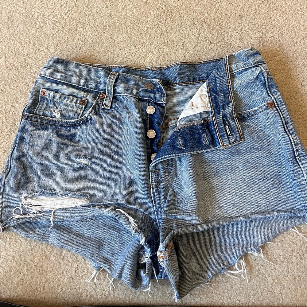 Levis 501 denim shorts